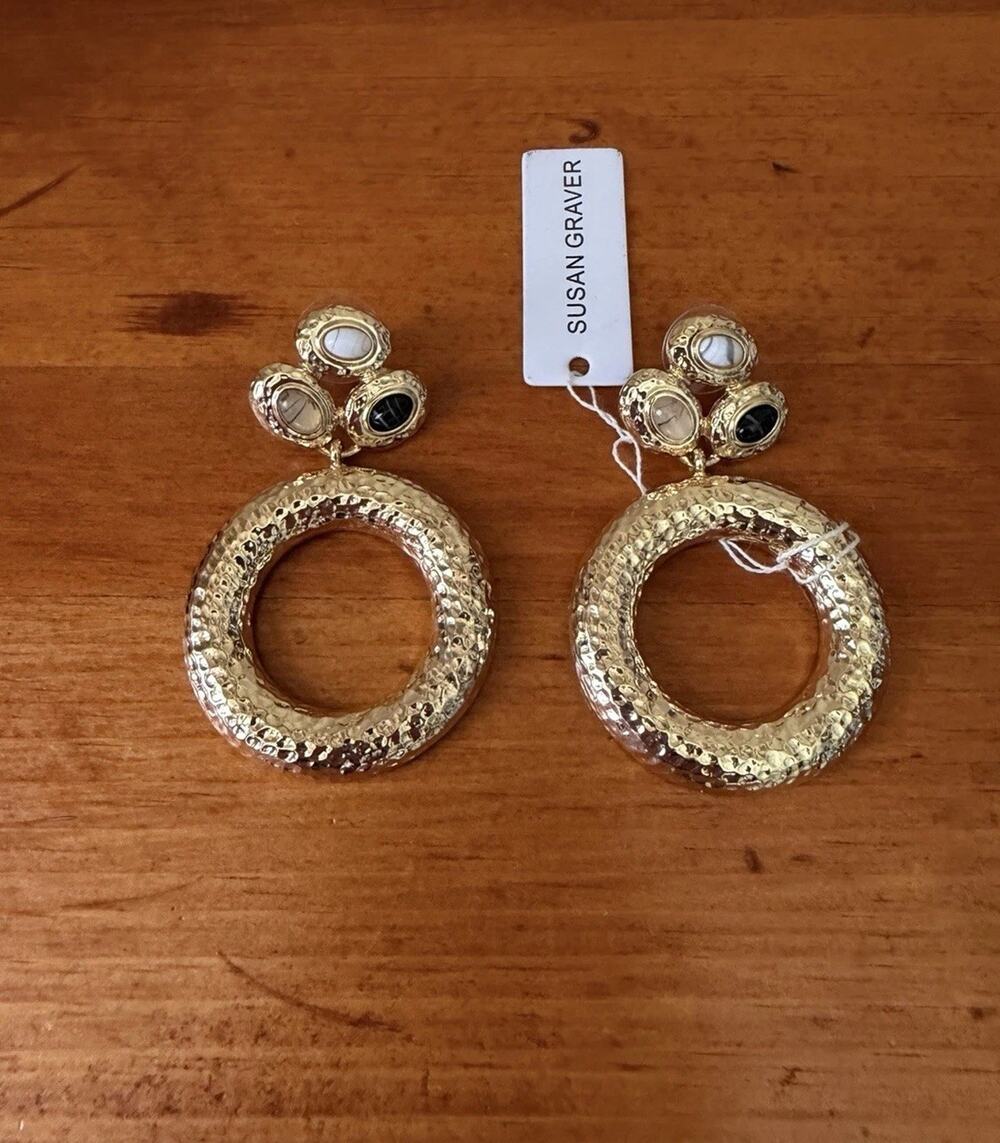 Susan Graver Gold Tone Hammered Open Circle Cabochon Drop Earrings NIB